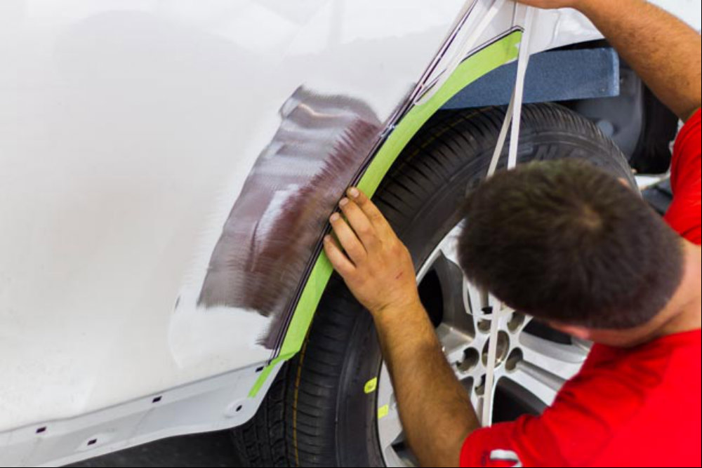 Paintless Dent Repair (PDR) & Scratch Removal in Oakville